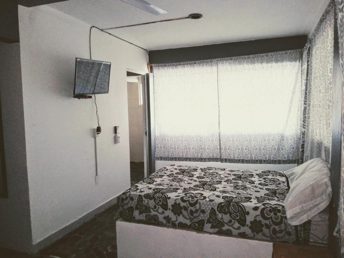Hotel Juarez Куэрнавака Экстерьер фото